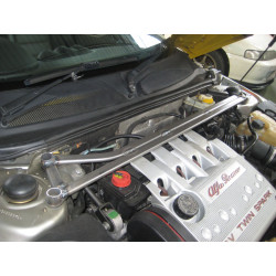 Alfa Romeo Spider GTV 3.2 UltraRacing Vrchní rozpěra / rozpěrná tyč předních tlumičů