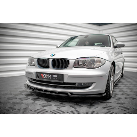 Body kit a vizuální doplňky Přední splitter V3 BMW 1 E81 Facelift | race-shop.cz