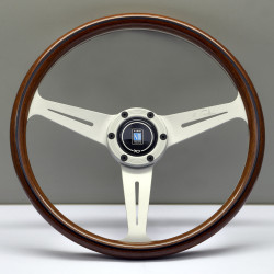 3 ramenný sportovní volant Nardi Classic ND36, 360mm, dřevo, přiznané šrouby, 40mm odsazení, hnědá/stříbrná
