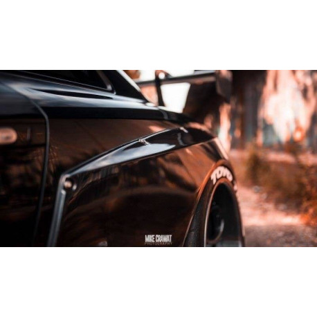 Body kit a vizuální doplňky Zadní Blatníky Nissan GTR | race-shop.cz