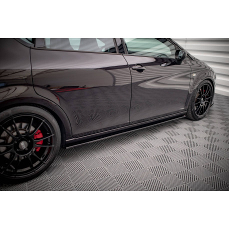 Bazar Boční prahy difuzory SEAT LEON MK2 CUPRA / FR poškozené | race-shop.cz