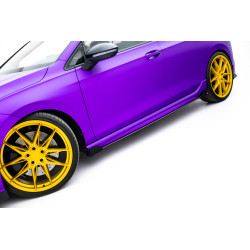 Street Pro splittre bočních prahů + lemování Volkswagen Golf R Mk8 / Mk8 Facelift (černá-červená)
