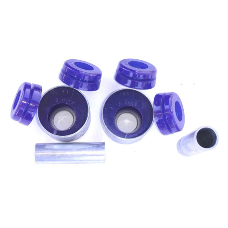 SuperPro Front Lwr Ctrl Inner Rr Kit (80ShA) | race-shop.cz
