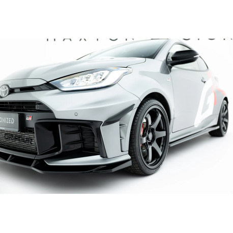 Body kit a vizuální doplňky Přední nárazníkové kanardy Toyota GR Yaris Mk4 Facelift | race-shop.cz