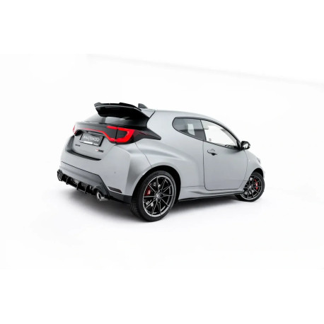 Body kit a vizuální doplňky Street Pro Boční prahy Difuzory Toyota GR Yaris Mk4 Facelift (černé) | race-shop.cz