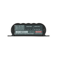REDARC BCDC1240D DC-DC nabíječka, 12 V, 40 A, MPPT solární regulátor