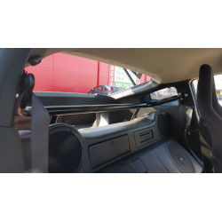 Interiérová rozpěra uchycení pásů Nissan 350Z