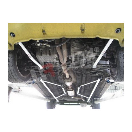 Rozpěry Fiat Punto 2 HGT 1.8 UltraRacing Spodní rozpěra "H-Brace" přední podlahy - 4-bodová | race-shop.cz