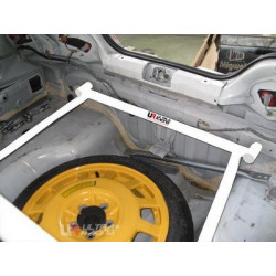 Honda Integra 01-06 DC5 UltraRacing 4-bodová stabilizační rozpěra zadního kufru