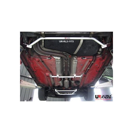 Rozpěry VW Polo 02-13 9N / 6R / GTI UltraRacing Spodní rozpěra zadní nápravy 1173 | race-shop.cz