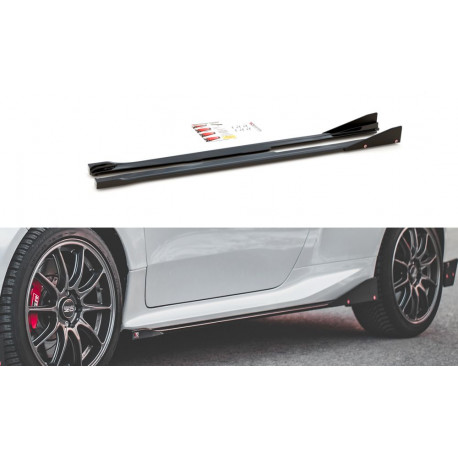 Body kit a vizuální doplňky Splittry prahů V.2 Toyota GR Yaris Mk4 | race-shop.cz