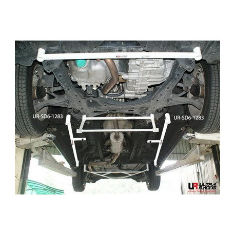 Rozpěry Honda Stream 07+ UltraRacing 2x 3-bodová podlahová rozpěra | race-shop.cz