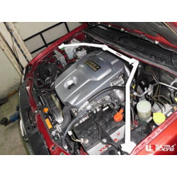 Isuzu D-Max 3.0D 02+ UltraRacing Vrchní rozpěra / rozpěrná tyč předních tlumičů
