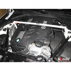 BMW 520/525/528 F10 10+ UltraRacing 2-bodová Horní rozpěra / rozpěrná tyč předních tlumičů